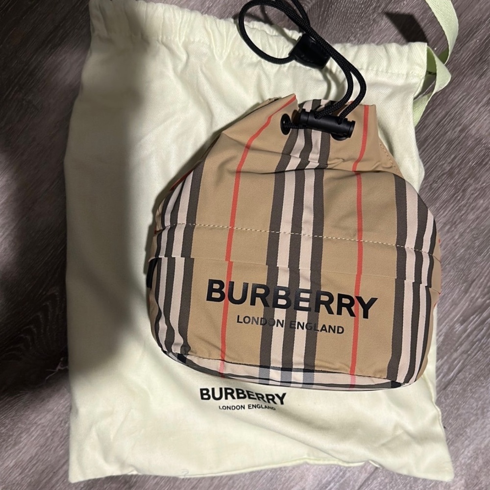 Burberry Icon Stripe Nylon Drawcord Pouch